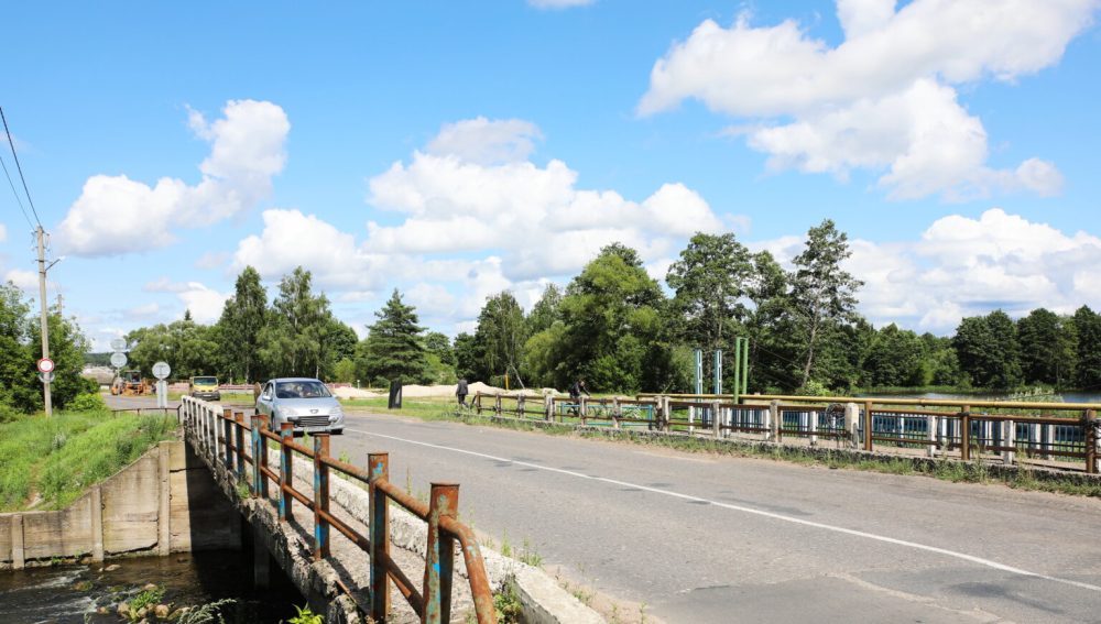 Как выглядит мост, который ремонтируют в Слониме